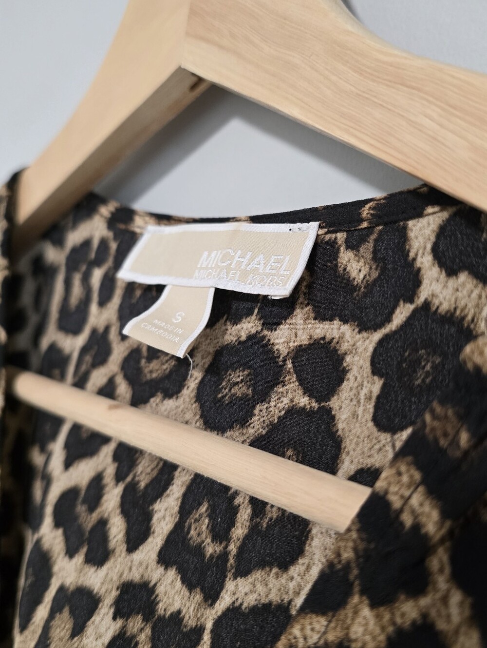 Michael Kors Leopard Print Long Sleeve Smocked Ruffle "JULIA" Dress Fall Style - Picture 12 of 16